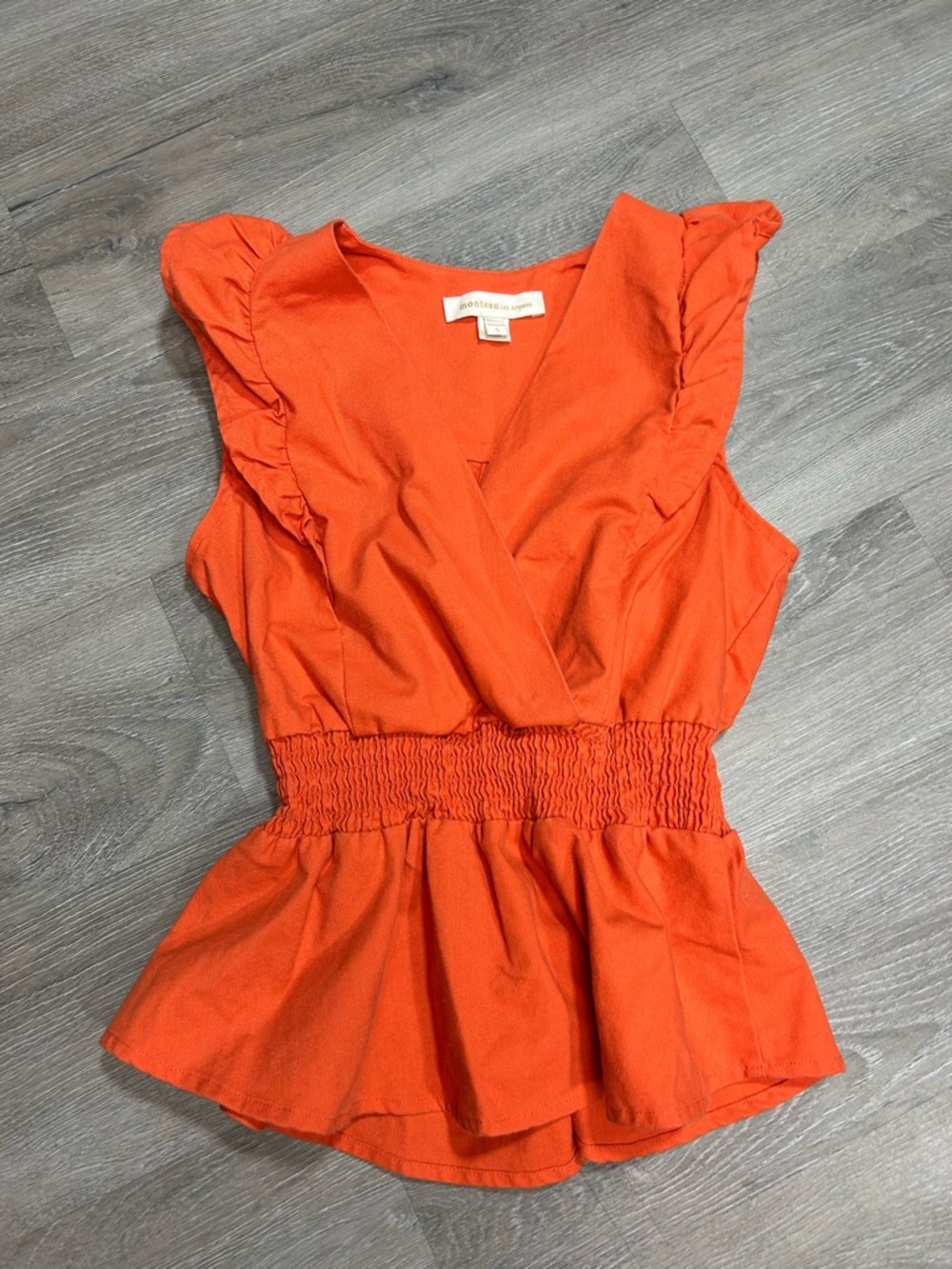 Monteau Los Angeles orange ruffled wrap blouse featuring flutter sleeves Sz S